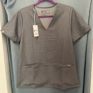 NWT FIGS Scrub top